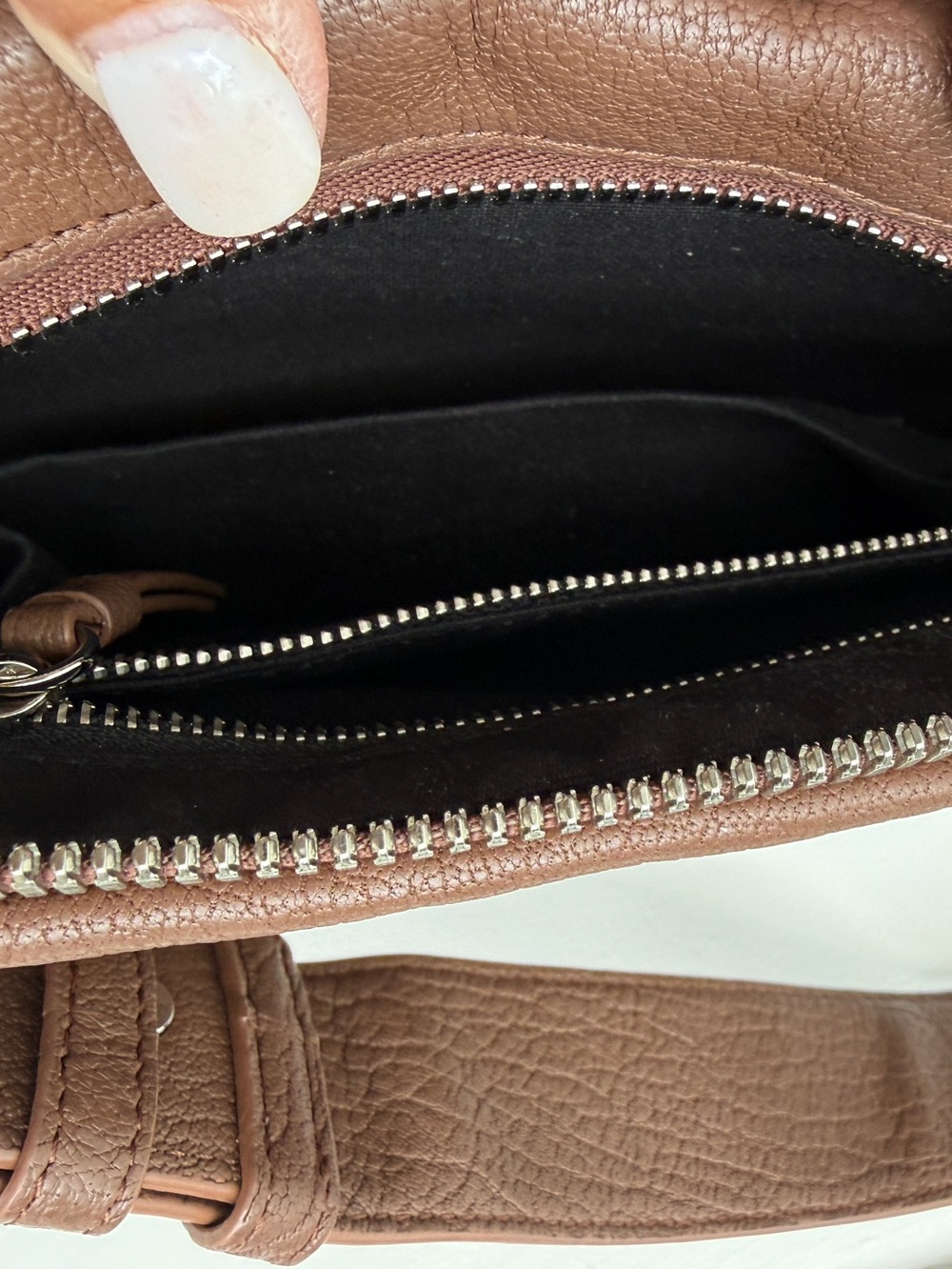 All Saints Tan-Brown Leather Messenger Bag - Picture 4 of 15